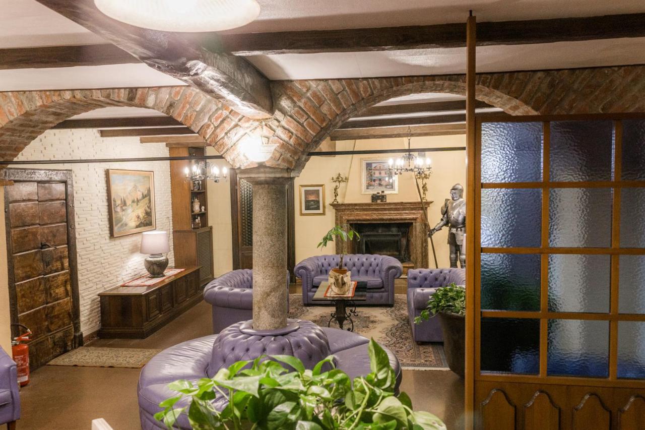 Hotel Il Telegrafo Melegnano Buitenkant foto